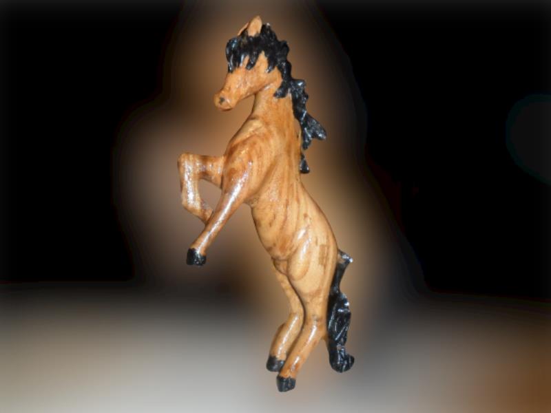 مجسمه اسب چوبی مدل 2021