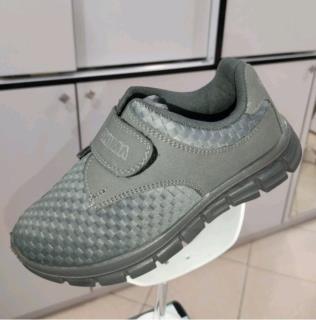 کفش کتانی شیما