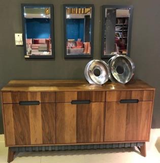 کنسول مدل نایس