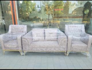 مبل راحتی بسیار زیبا آماده تحویل