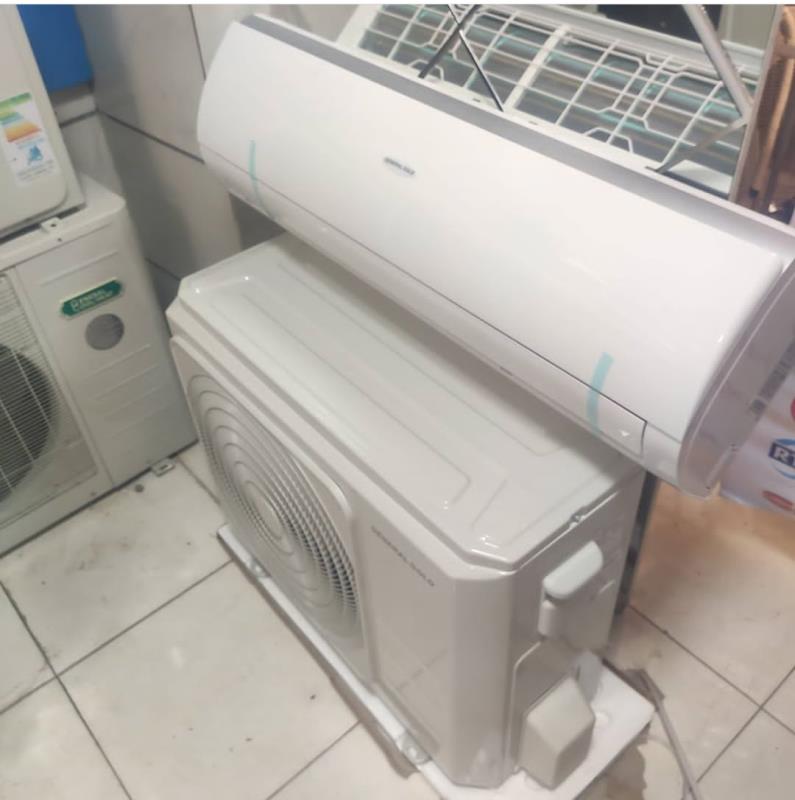 کولرگازی 12000سردوگرم  جنرال