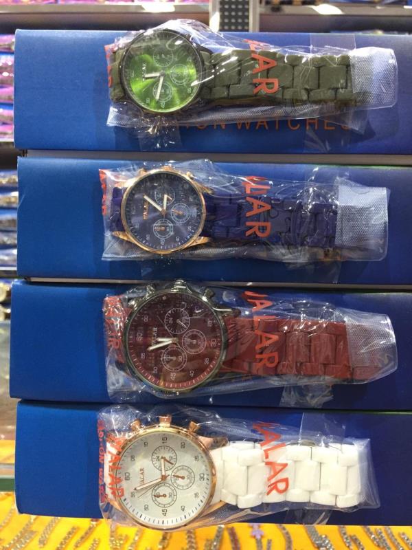 ساعت های walar در رنگ بندی های مختلف