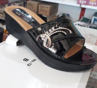 دمپایی مجلسی کد8