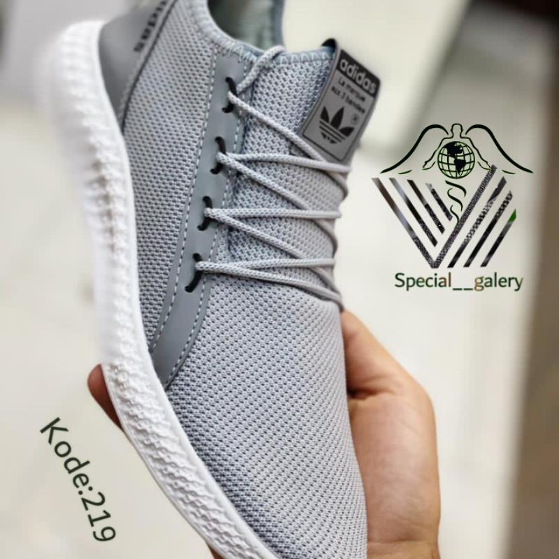کفش آدیداس شیک