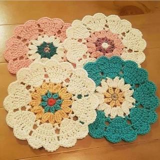 زیر لیوانی قلاببافی دستبافت