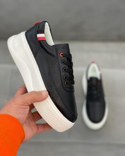 کتونی دخترونه لژدار