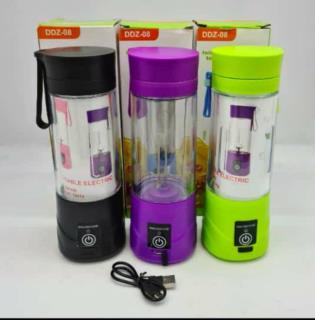 مخلوط کن شارژی در سه رنگ موجود