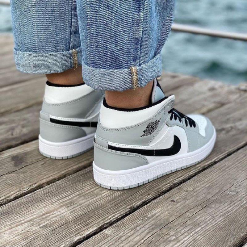 سِت جردن1(Jordan 1mid)