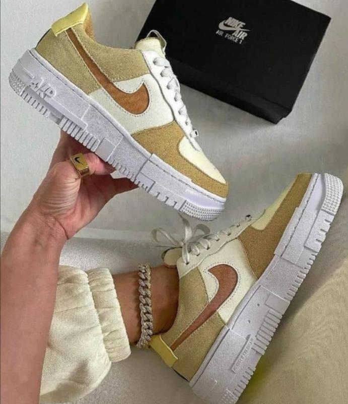 کتونی دخترانه نایک اِیر فورس پیکسل(Nike air force pixel