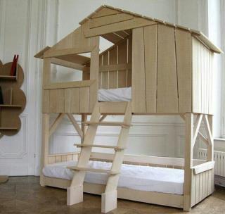 تخت دو طبقه و کلبه ای کودک