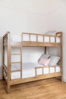 تخت دو طبقه نوجوان