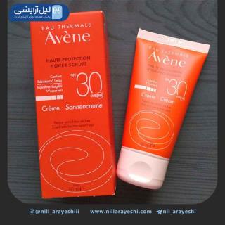 کرم ضد آفتاب بی رنگ کرمی اون spf30