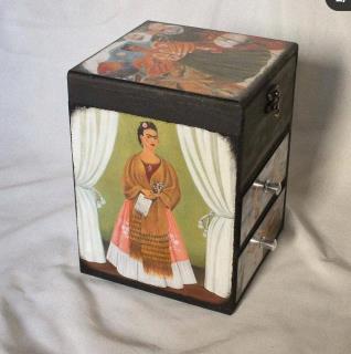 جعبه چوبی دو طبقه دکوپاژ