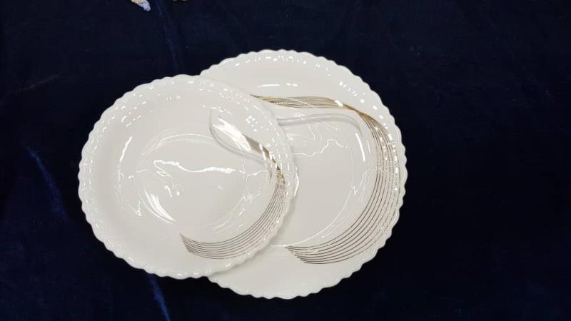 سرویس 6 نفره ارکوپال قالب گرد طرح شمل طلا
