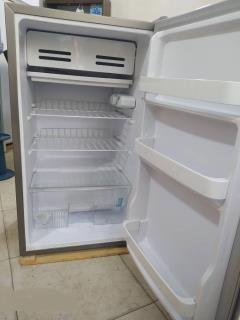 یخچال فریزر آزمایش