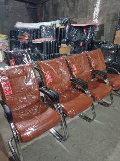 صندلی کنفراسی رایانا سیستم