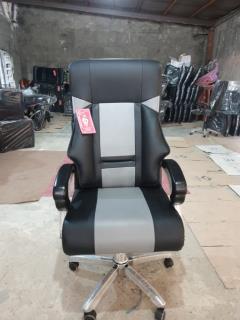 صندلی مدیریتی 3500