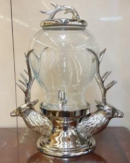 کلمن آب و شربت خوری