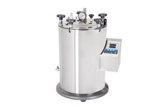 اتوکلاو آزمایشگاهی