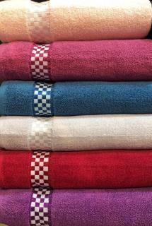 حوله نیم حمام مربعی