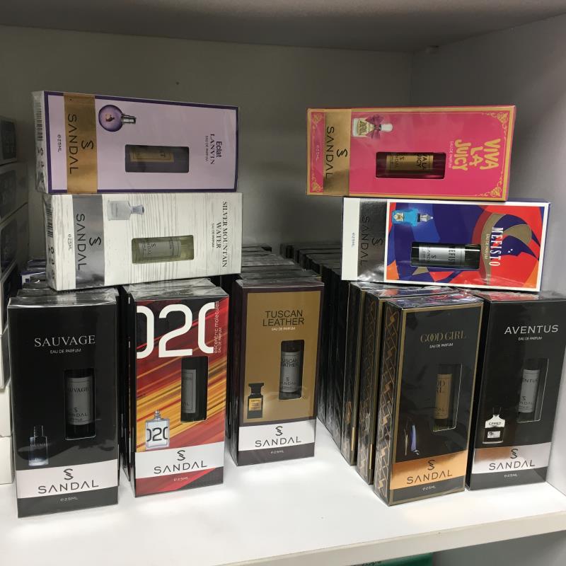 عطر جیبی زنانه صندل مدل گود گرل حجم 25 میلی لیتر