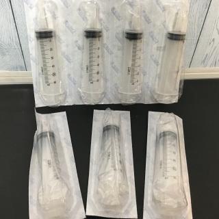 سرنگ گاواژ 60 سی سی