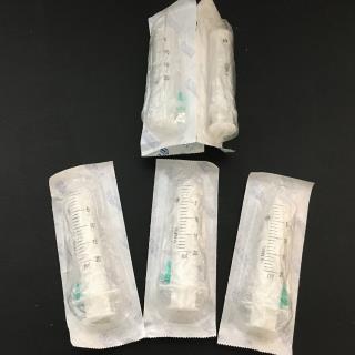 سرنگ 20 سی سی