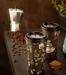 لیوان کافی درب دار