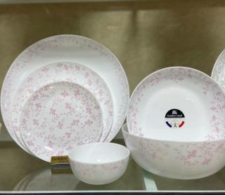 سرویس ۲۶ پارچه دیوالی مدل کف گل صورتی