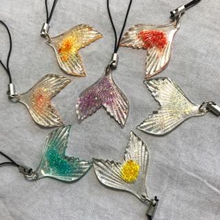 آویز موبایل مدل پری