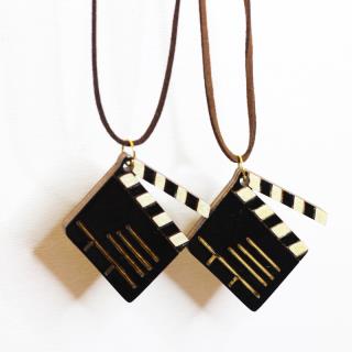 گردنبند مدل کلاکت سینما