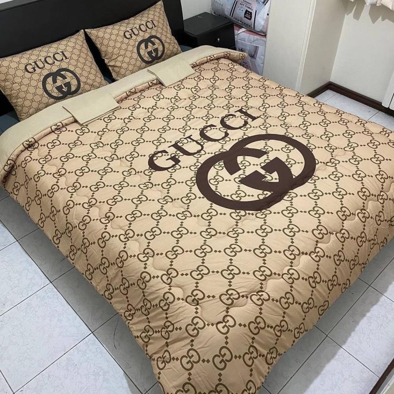 روتختی دونفره سه بعدی طرح گوچی با لحاف