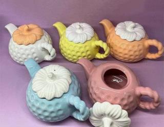 قوری توت فرنگی