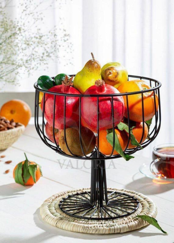 سبد میوه پایهدار (والریا)