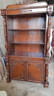 کتابخانه مدل شاهی