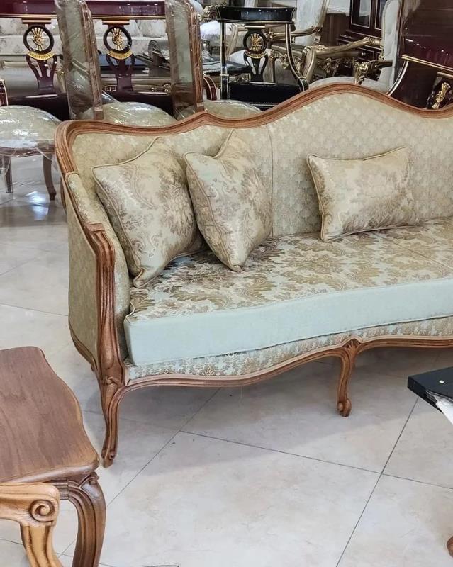 مدل کوئین فرانسوی. تمام چوب راش