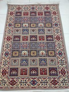 قالیچه 4 متری رنگ مدل فیلی