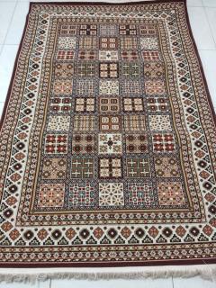 گلیم ۲/۲۵ در ۱/۵ ( ۴ متری ) مدل 700 شانه