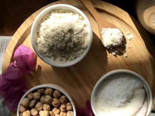 قاووت ( قوتو ) نخودچی نارگیل کریمان 360گرمی