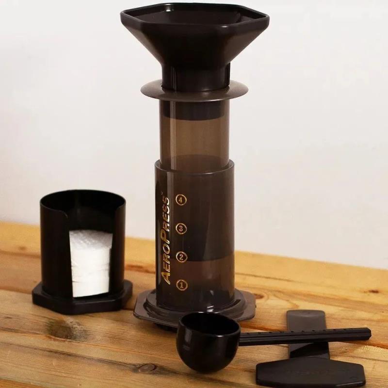 قهوه ساز مدل ایروپرس Aeropress