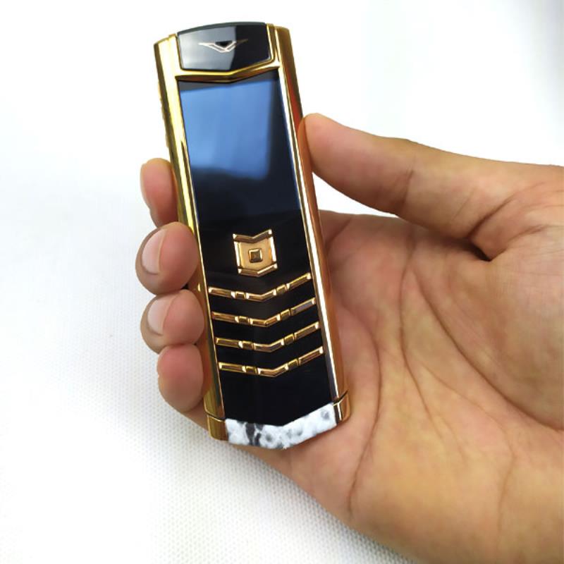 گوشی دکمه ای لاکچری کلاسیک ورتو Vertu Signature S k8