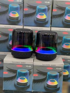 اسپیکر بلوتوثی قابل حمل مدل YD-88
