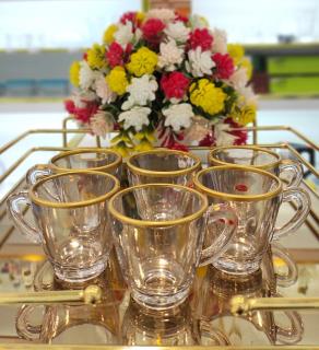 فنجان کافه مدل لب طلا