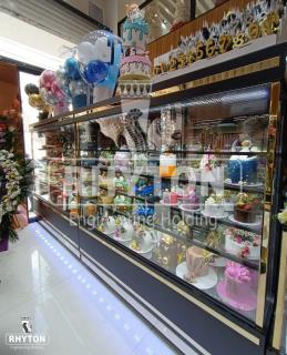 «یخچال قنادی ۵ طبقه؛ ویترین شیرینی‌جات با کلاس و خنک!»(ریتون شاپ)