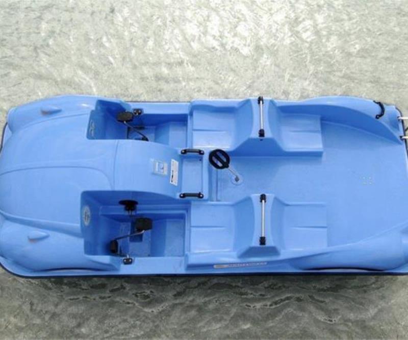 قایق پدالی طرح ماشین فایبرگلاس