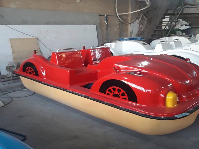 قایق پدالی طرح ماشین فایبرگلاس