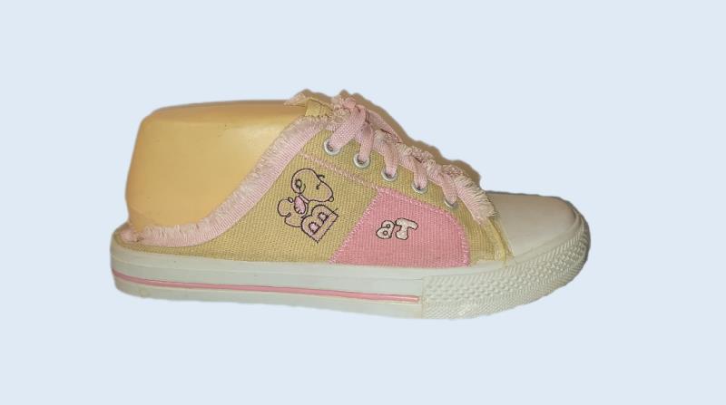 کفش کتانی پشت باز خارجی