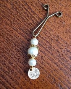 گیره روسری مروارید