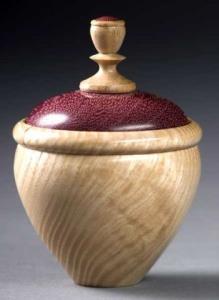 شکلات خوری چوبی