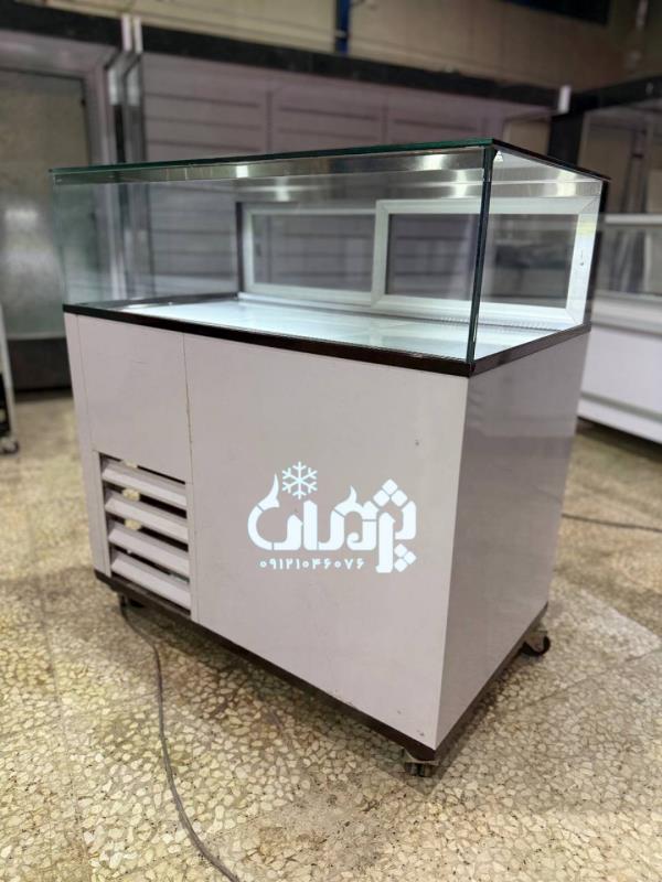 طرحهای شیک یخچال کافه